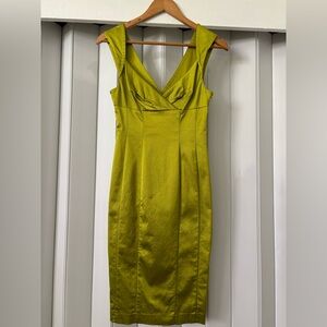Bebe Green Sweetheart Sheath Midi Dress